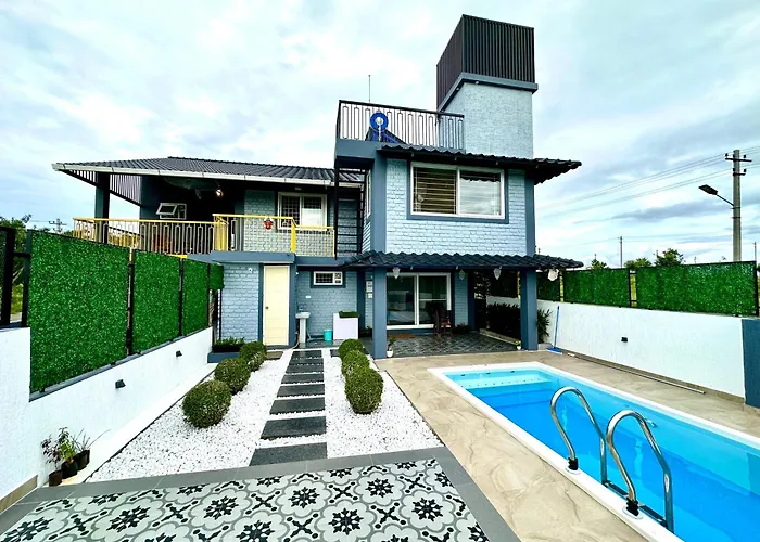 Sunshine Villa By Niranthara Mysore